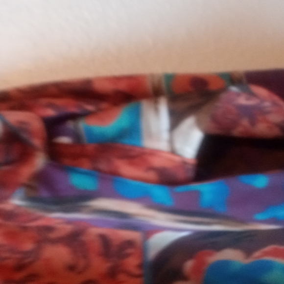 Maggie Barnes Skirt Set - Picture 11 of 12